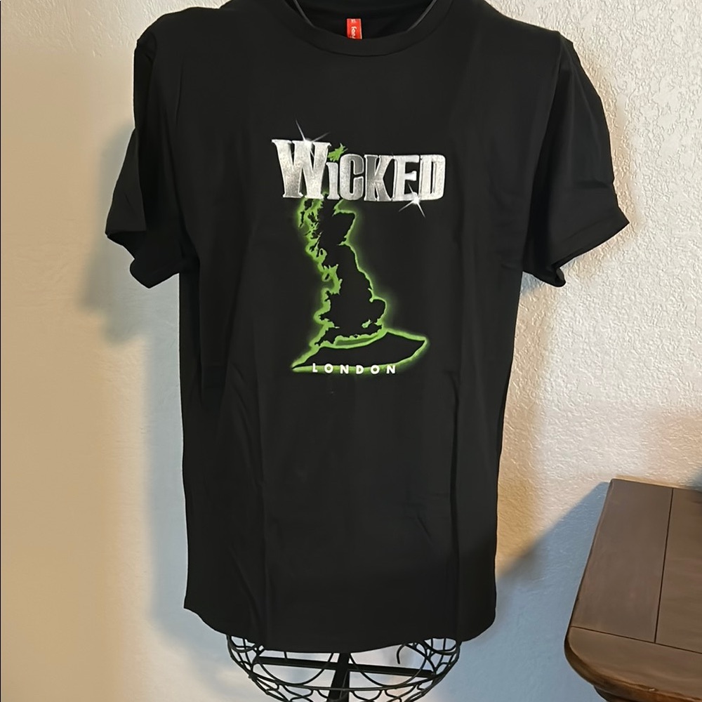 Black and Green Wicked Tee Short Sleeve NWT